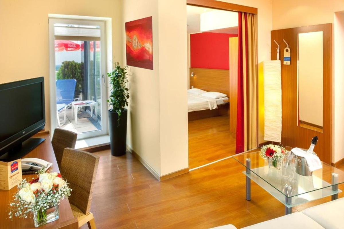 Leonardo Hotel Salzburg City Center Luaran gambar